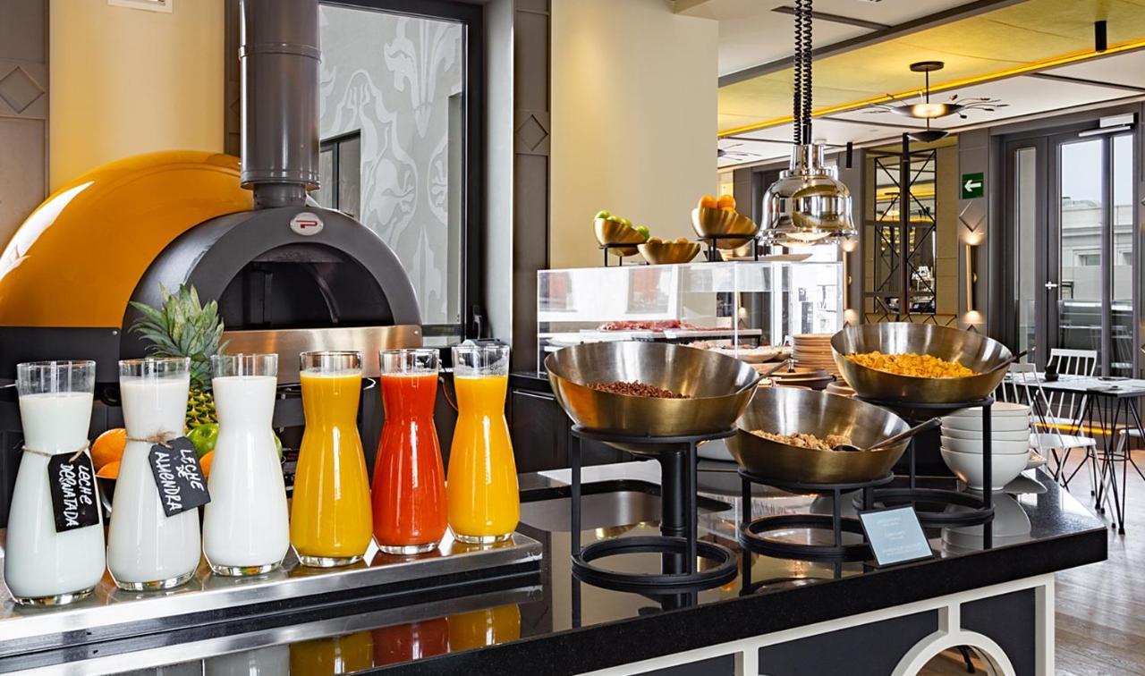 Pestana Cr7 Gran Via Madrid Hotel Екстериор снимка