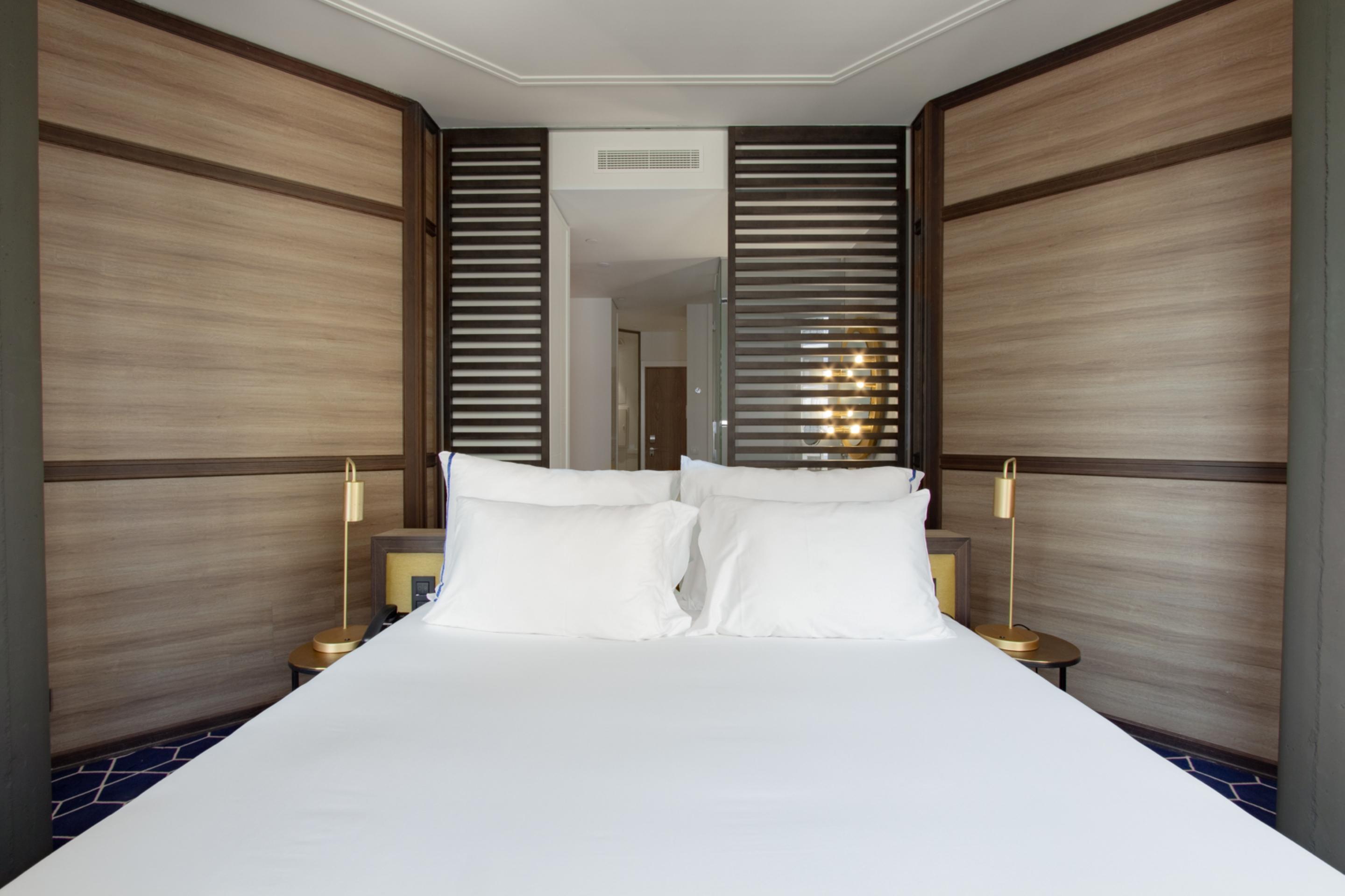 Pestana Cr7 Gran Via Madrid Hotel Екстериор снимка