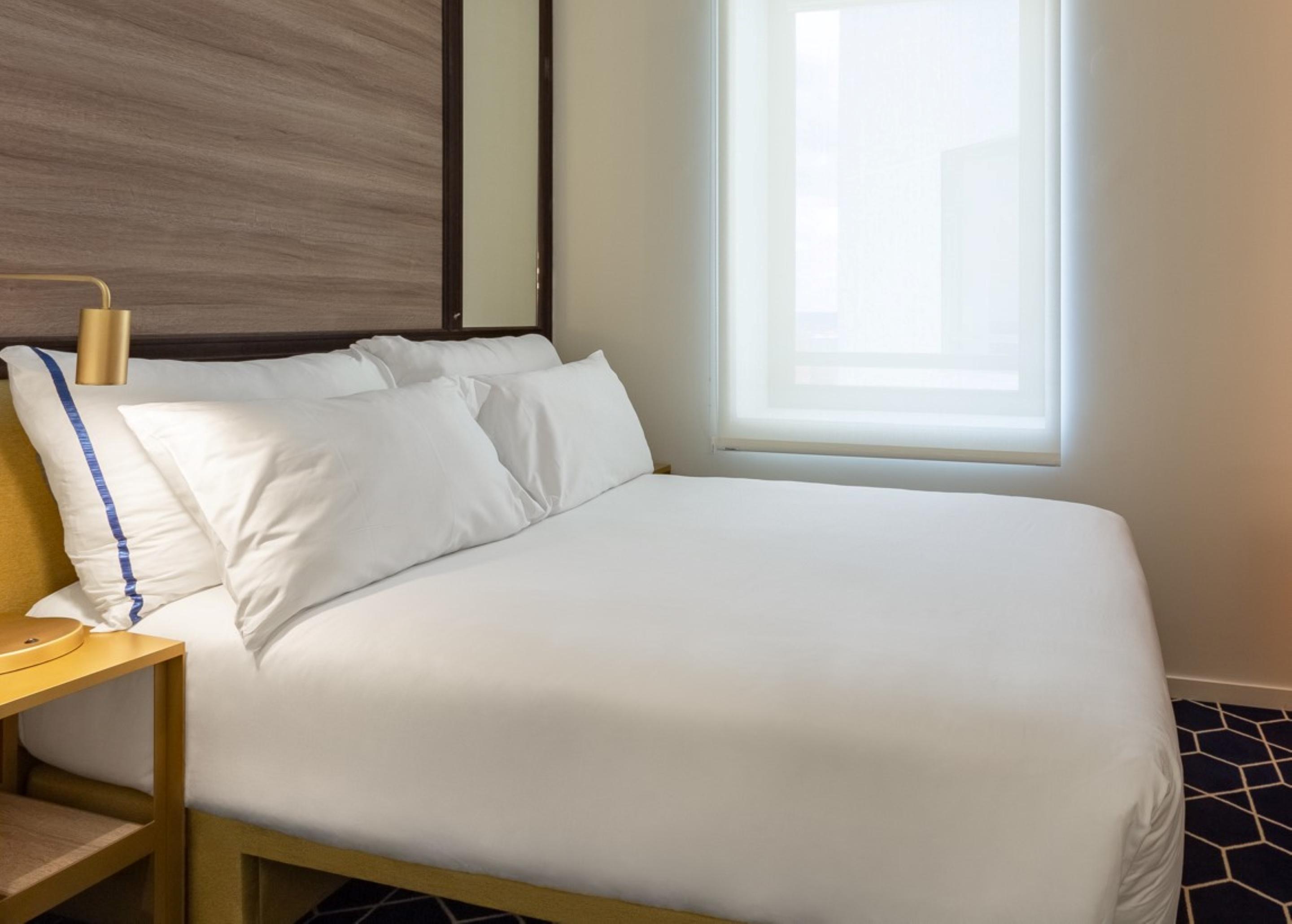 Pestana Cr7 Gran Via Madrid Hotel Екстериор снимка