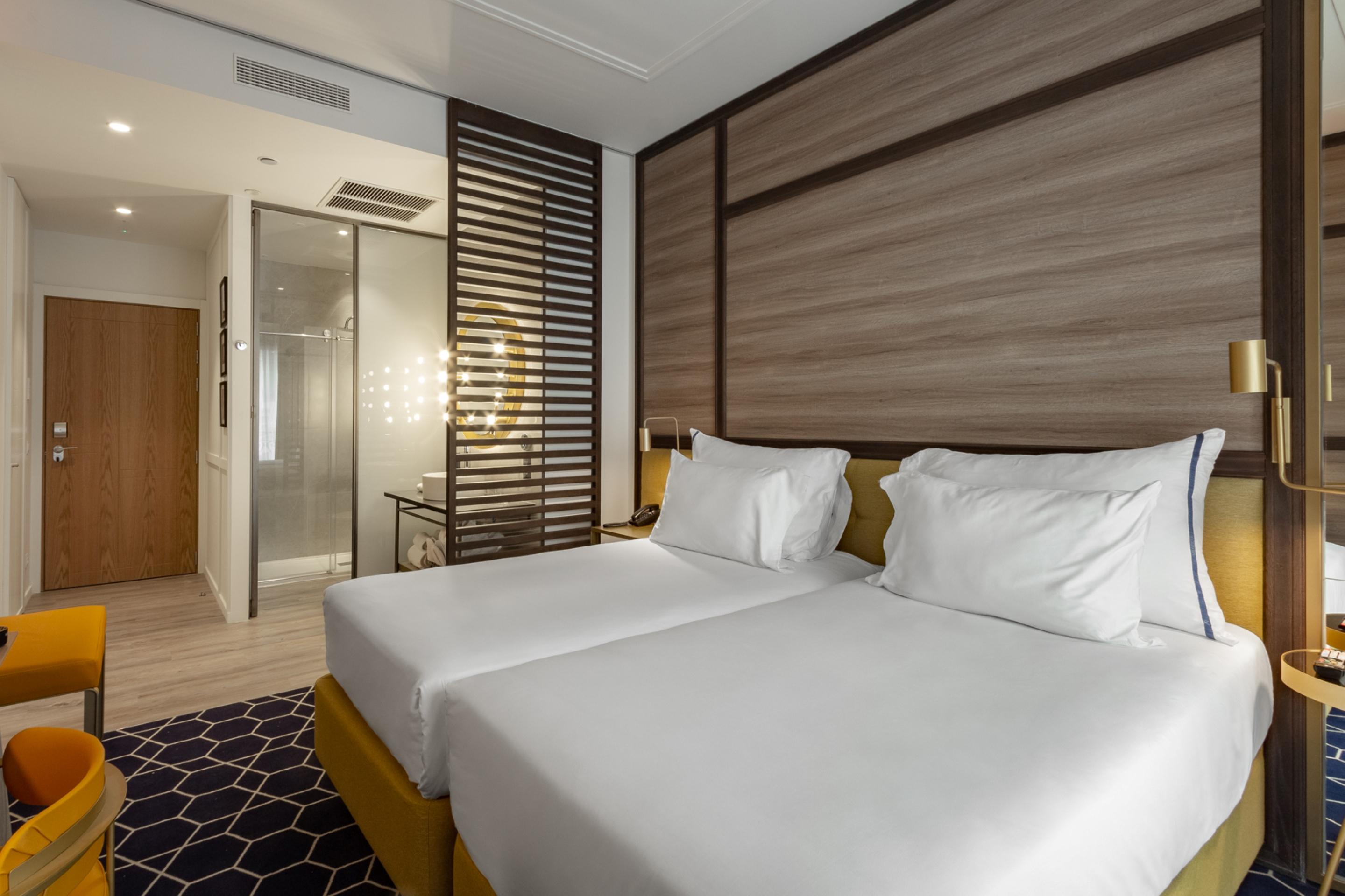 Pestana Cr7 Gran Via Madrid Hotel Екстериор снимка