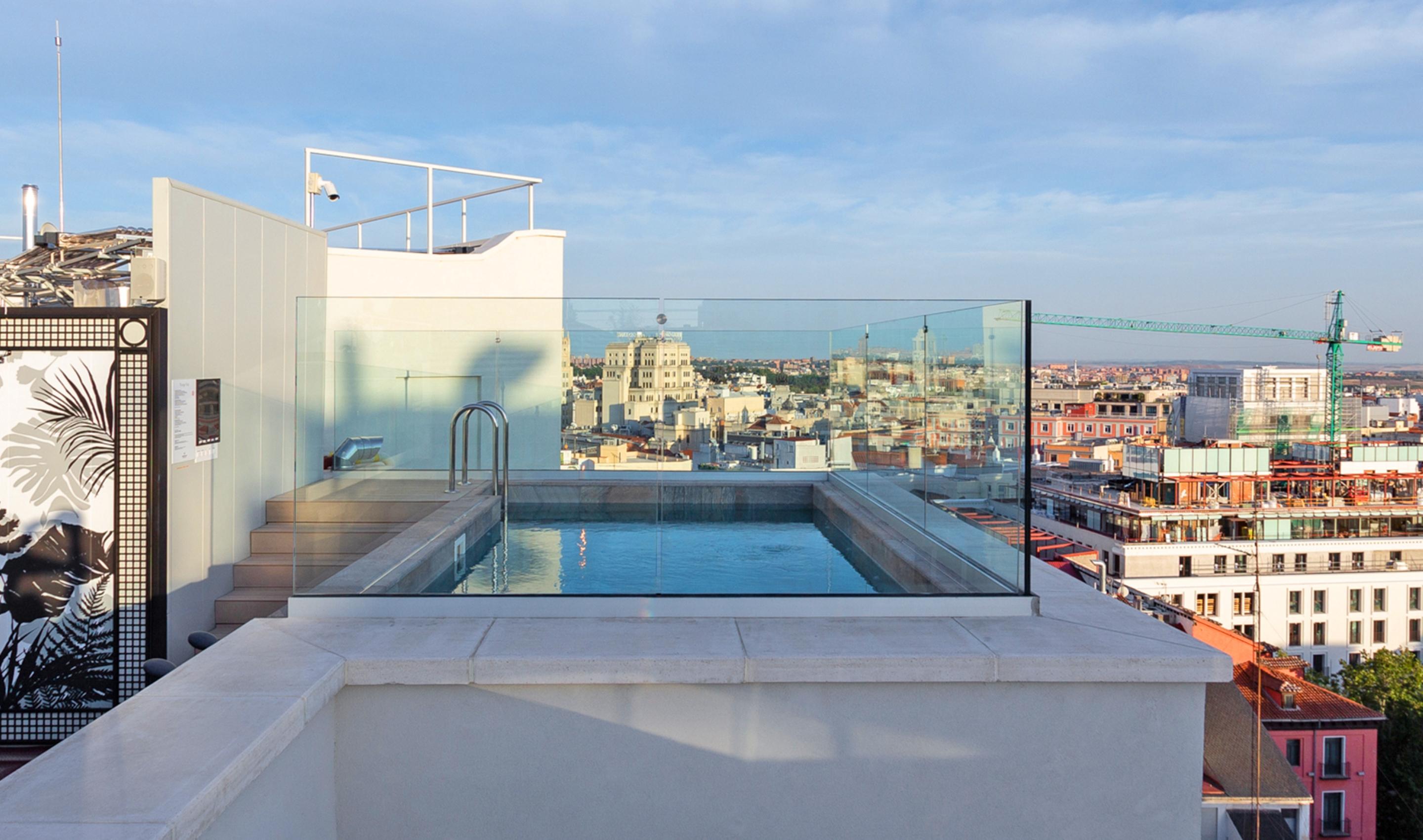 Pestana Cr7 Gran Via Madrid Hotel Екстериор снимка