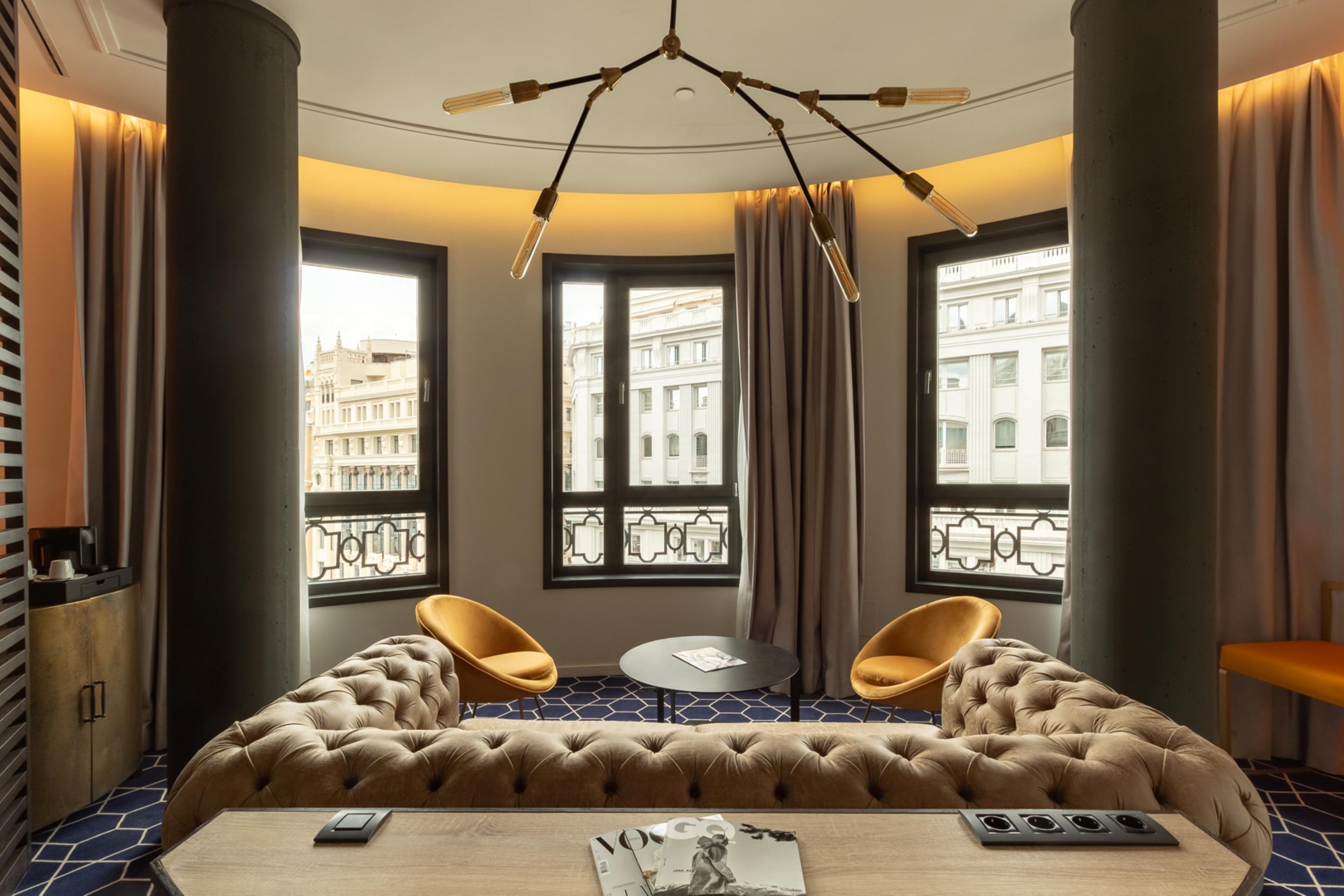 Pestana Cr7 Gran Via Madrid Hotel Екстериор снимка