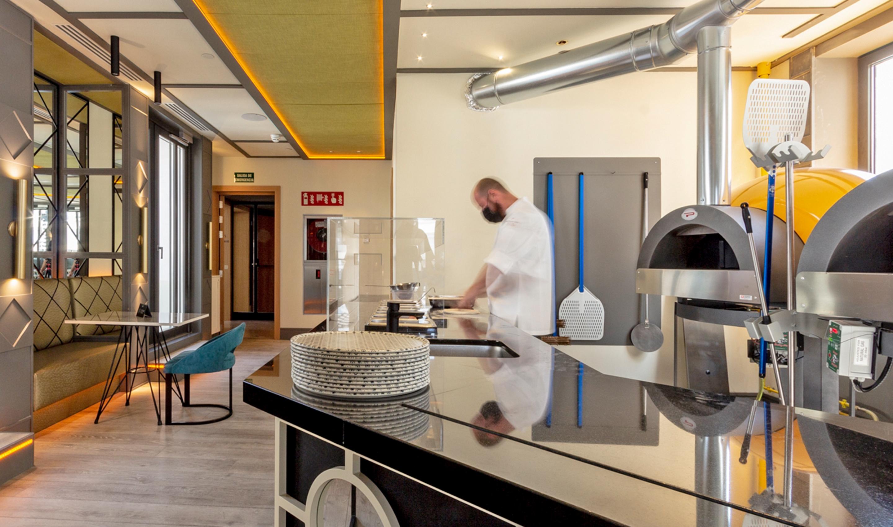 Pestana Cr7 Gran Via Madrid Hotel Екстериор снимка